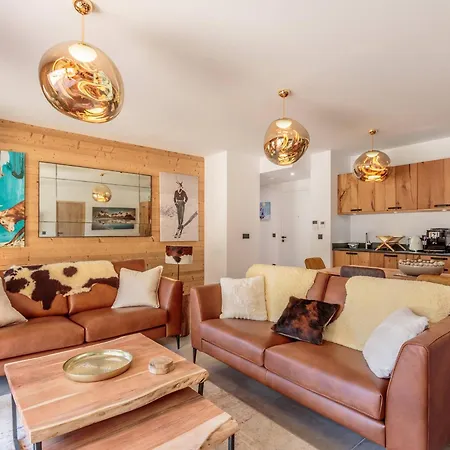 6 Pers Avec Terrasse, Parking Et Wifi A Champagny-en-vanoise - Fr-1-638-23 * La Plagne